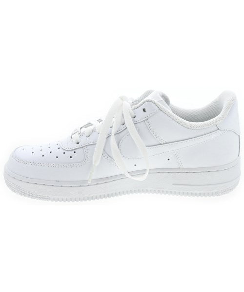 NIKE รองเท้าผ้าใบ