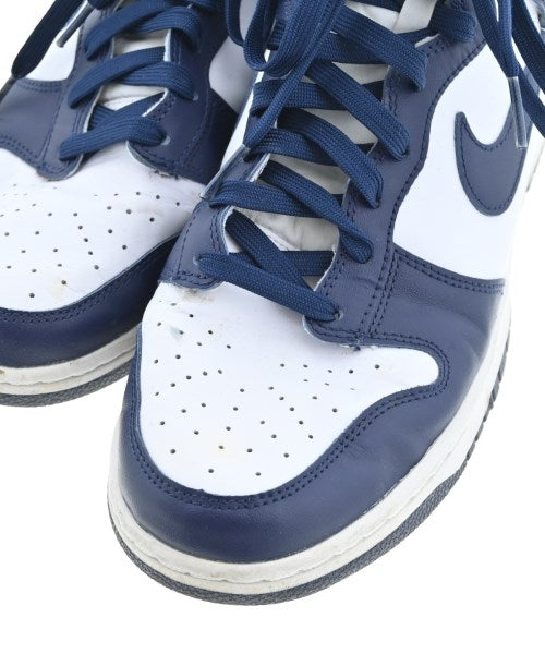 NIKE รองเท้าผ้าใบ