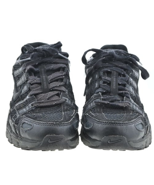 NIKE รองเท้าผ้าใบ