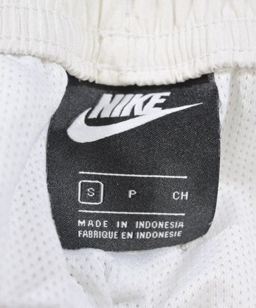 NIKE กางเกงขาสั้น