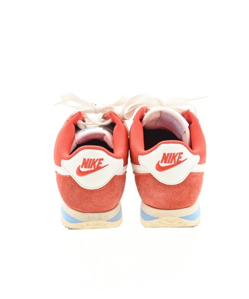 NIKE รองเท้าผ้าใบ