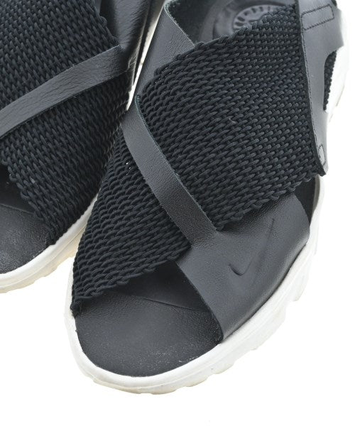 NIKE รองเท้าแตะ