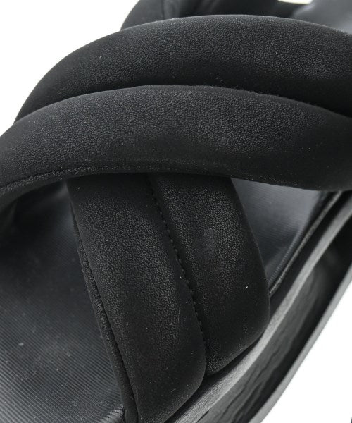 NIKE รองเท้าแตะ