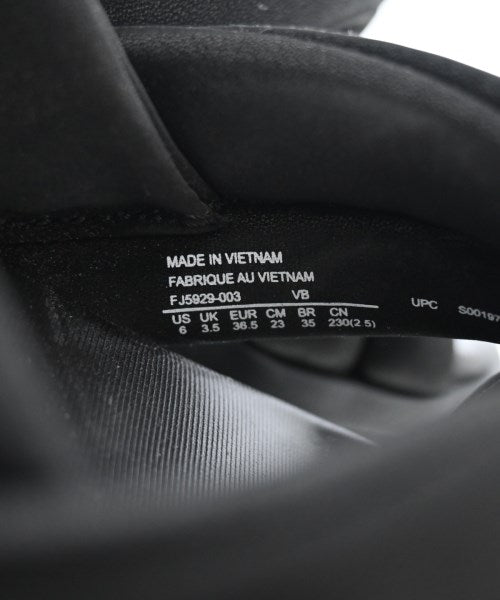 NIKE รองเท้าแตะ