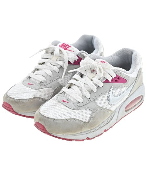 NIKE รองเท้าผ้าใบ