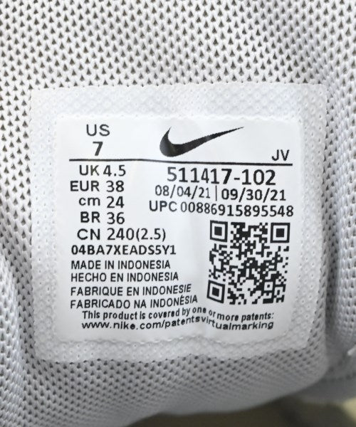 NIKE รองเท้าผ้าใบ