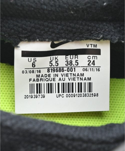 NIKE รองเท้าผ้าใบ