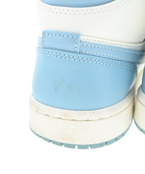 NIKE รองเท้าผ้าใบ