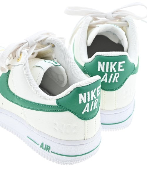 NIKE รองเท้าผ้าใบ