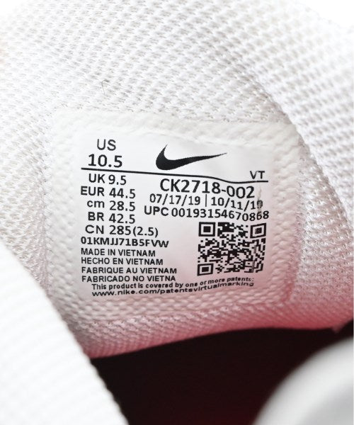 NIKE รองเท้าผ้าใบ