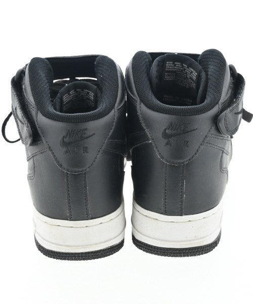 NIKE รองเท้าผ้าใบ