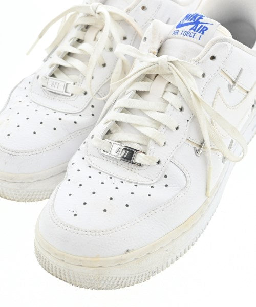 NIKE รองเท้าผ้าใบ