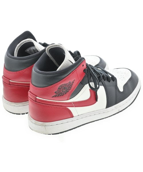 NIKE รองเท้าผ้าใบ