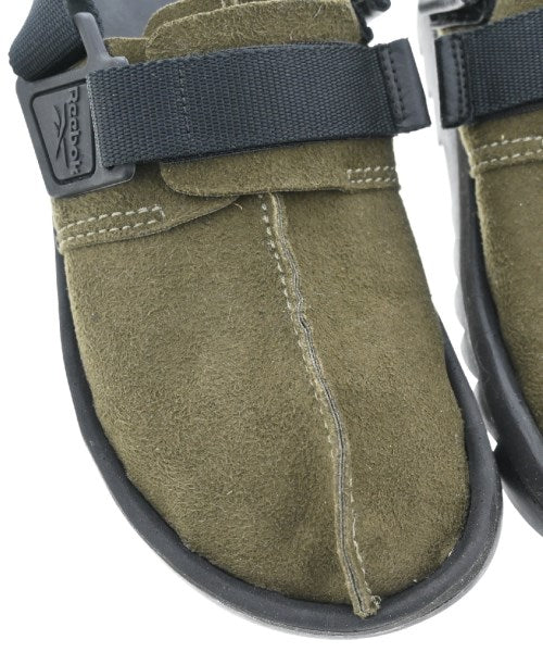 Reebok รองเท้าแตะ