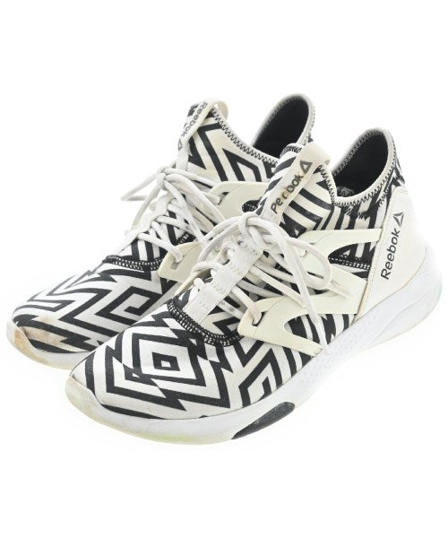 Reebok รองเท้าผ้าใบ