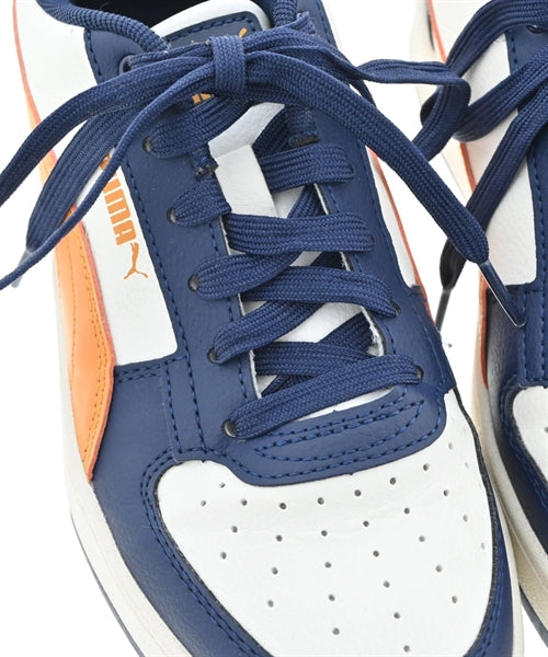 PUMA รองเท้าผ้าใบ