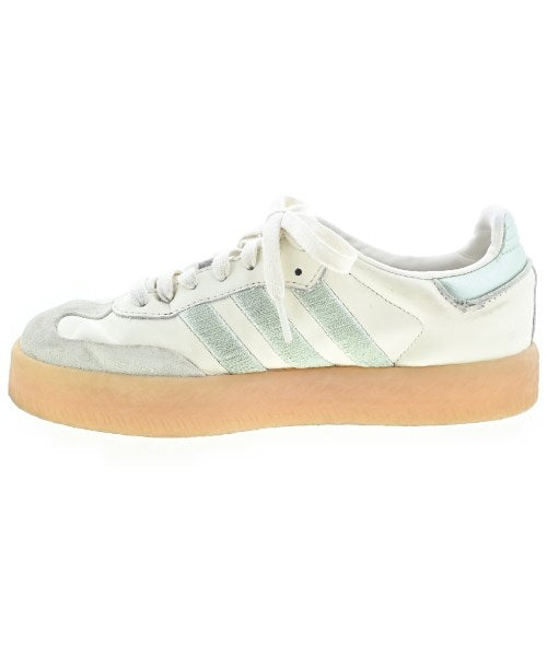 adidas รองเท้าผ้าใบ