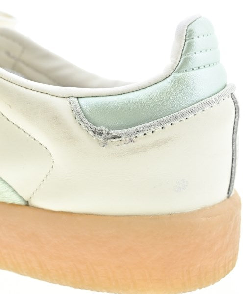 adidas รองเท้าผ้าใบ