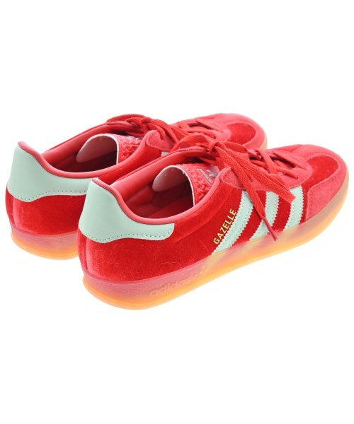 adidas รองเท้าผ้าใบ