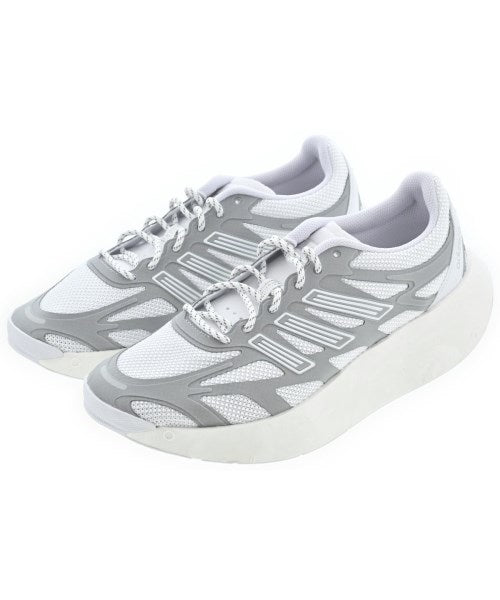 adidas รองเท้าผ้าใบ