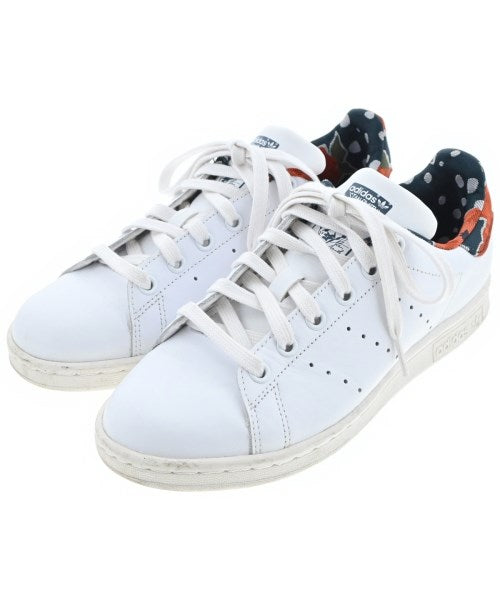 adidas รองเท้าผ้าใบ