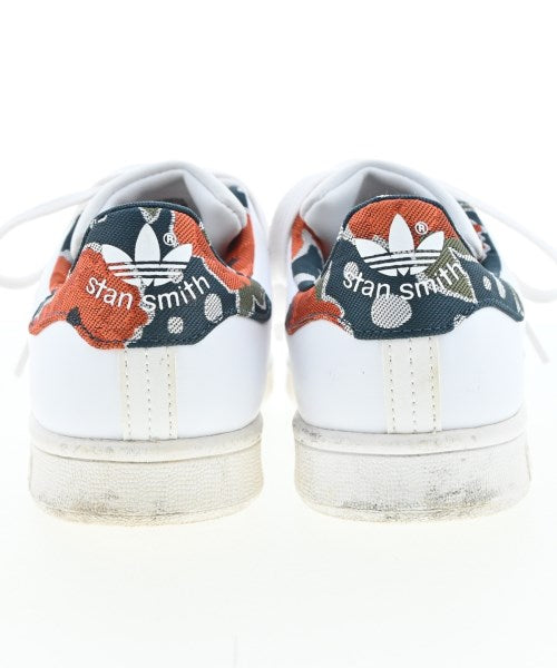 adidas รองเท้าผ้าใบ