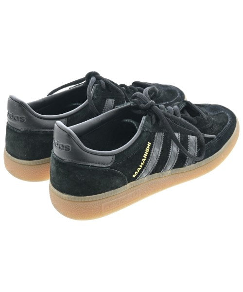 adidas รองเท้าผ้าใบ