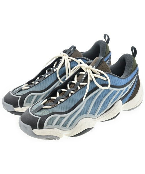 adidas รองเท้าผ้าใบ