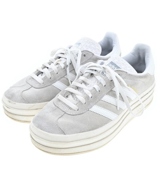 adidas รองเท้าผ้าใบ