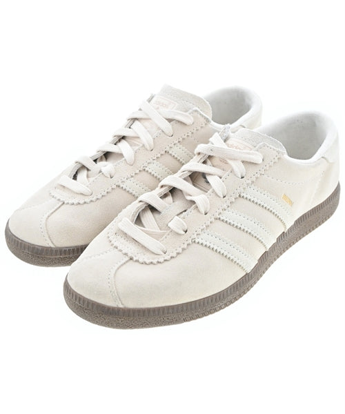 adidas รองเท้าผ้าใบ