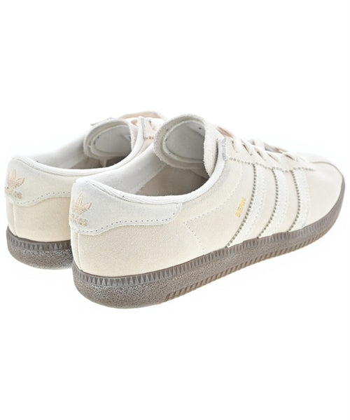 adidas รองเท้าผ้าใบ