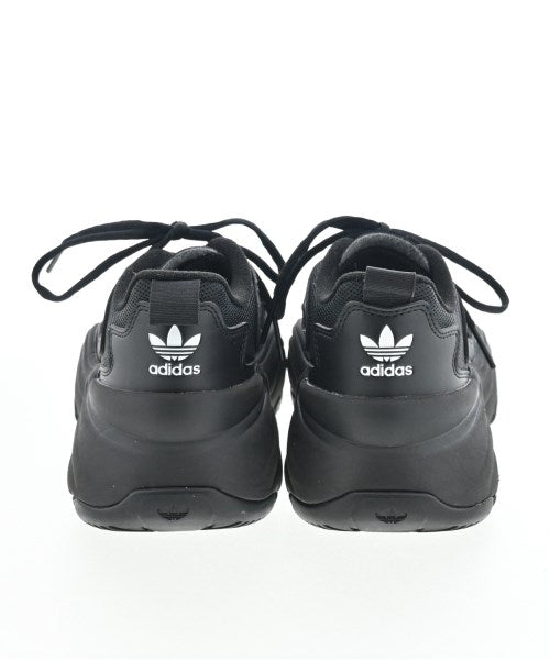 adidas รองเท้าผ้าใบ