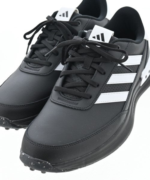 adidas รองเท้าผ้าใบ