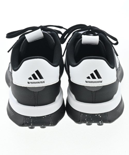 adidas รองเท้าผ้าใบ