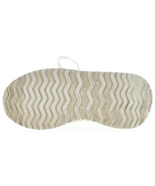 New Balance รองเท้าผ้าใบ