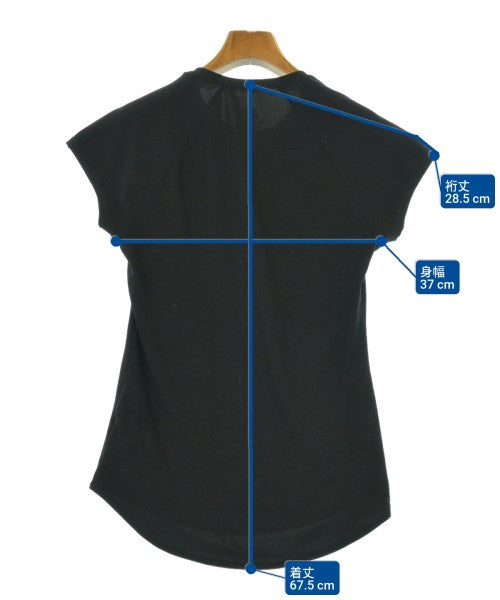 New Balance เสื้อยืด/เสื้อท็อปส์