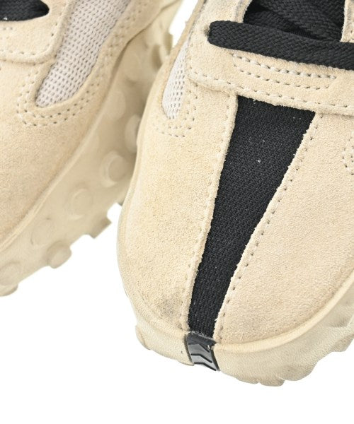 New Balance รองเท้าผ้าใบ