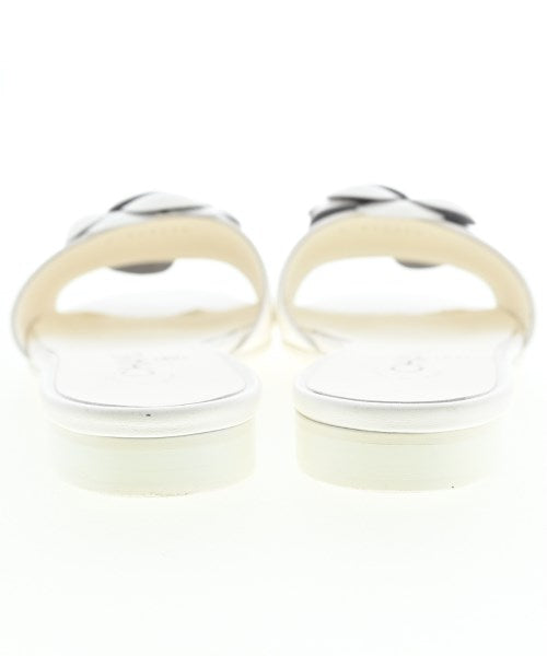 CHANEL รองเท้าแตะ