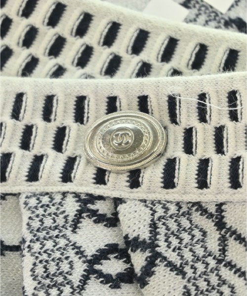 CHANEL กระโปรงยาวถึงเข่า