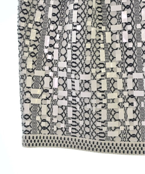 CHANEL กระโปรงยาวถึงเข่า