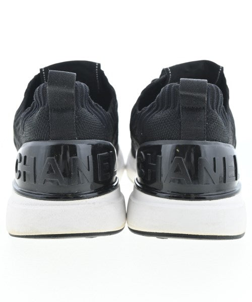 CHANEL รองเท้าผ้าใบ