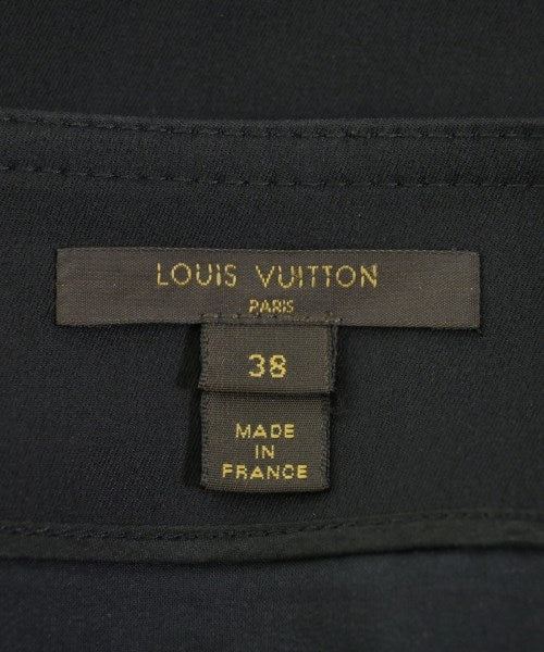 LOUIS VUITTON กระโปรงยาวถึงเข่า