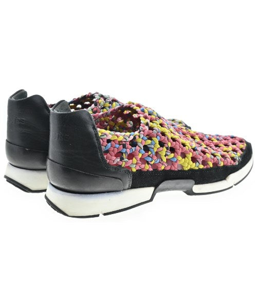 HERMES รองเท้าผ้าใบ