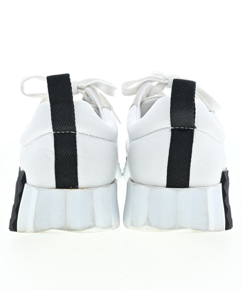 HERMES รองเท้าผ้าใบ