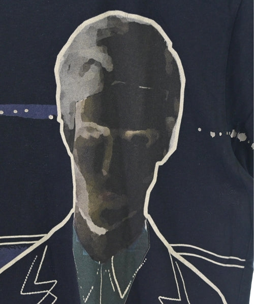 PRADA เสื้อยืด/เสื้อท็อปส์