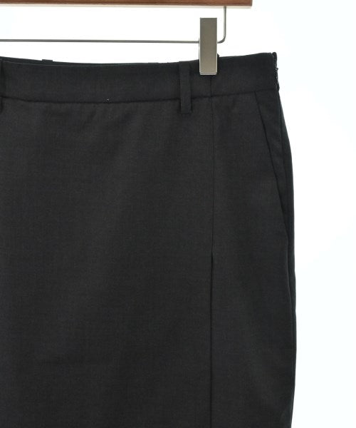 PRADA กระโปรงยาว/แม็กซี่ยาว