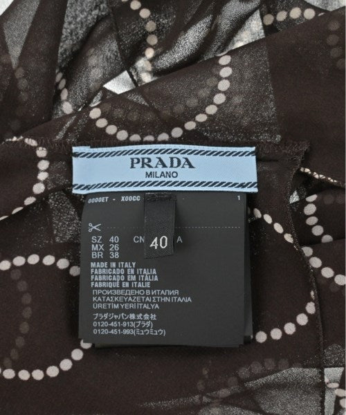 PRADA ผ้าคลุมไหล่