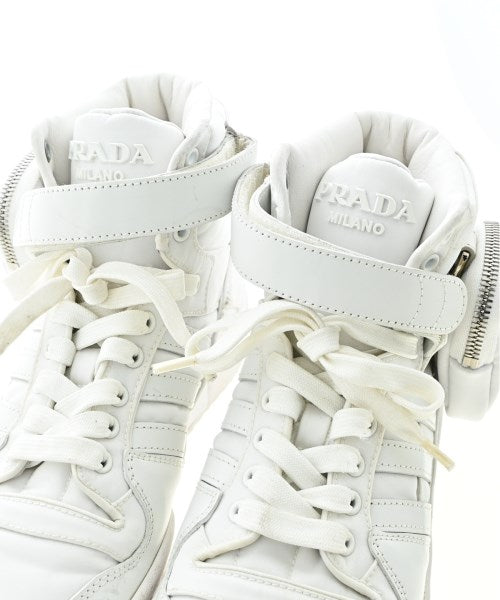 PRADA รองเท้าผ้าใบ