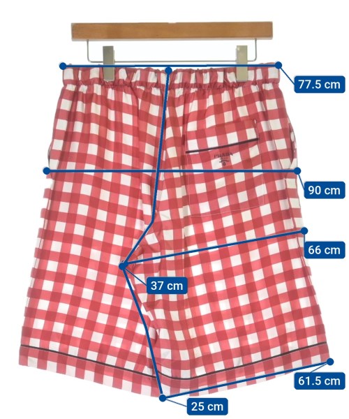 PRADA กางเกงขาสั้น