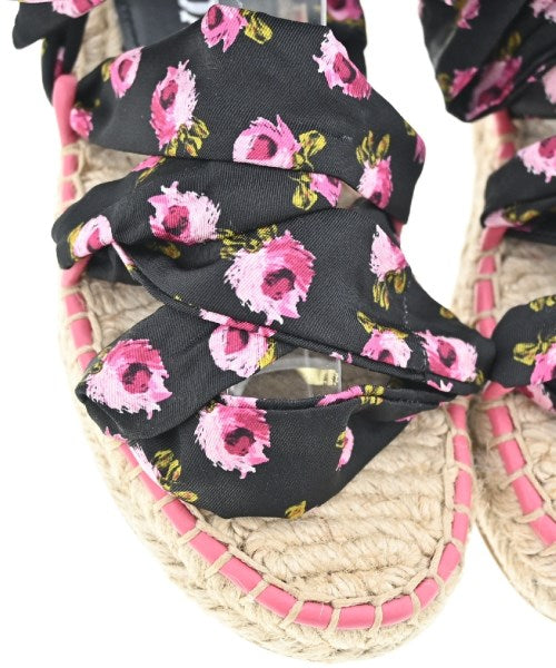 PRADA รองเท้าพื้นเชือกสาน